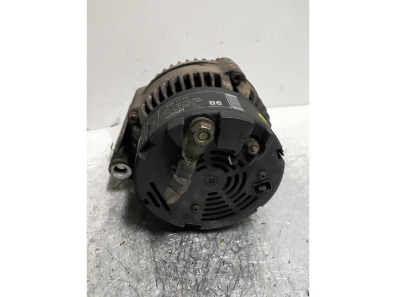 Recambio de alternador para saab 900 berlina 2.0i sek referencia OEM IAM 0123335005  