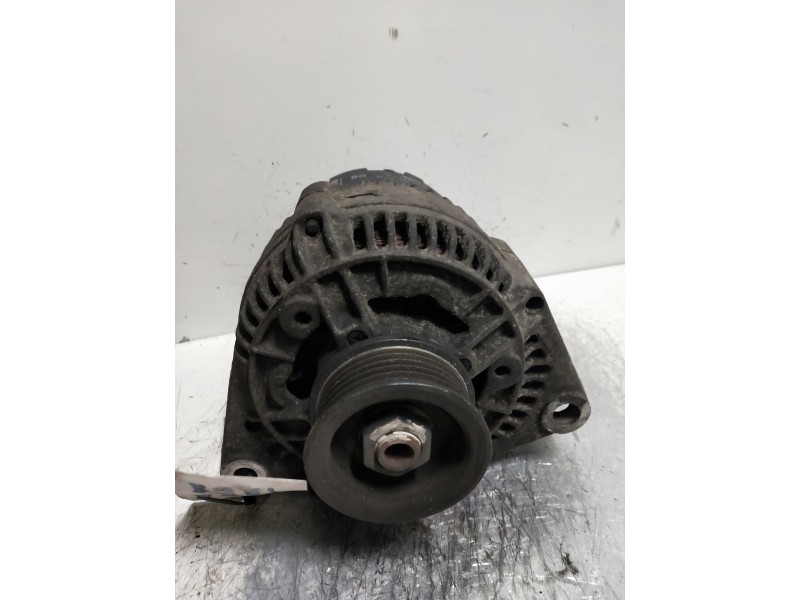 Recambio de alternador para saab 9000 cd 2.0 cd turbo referencia OEM IAM 0123320039  