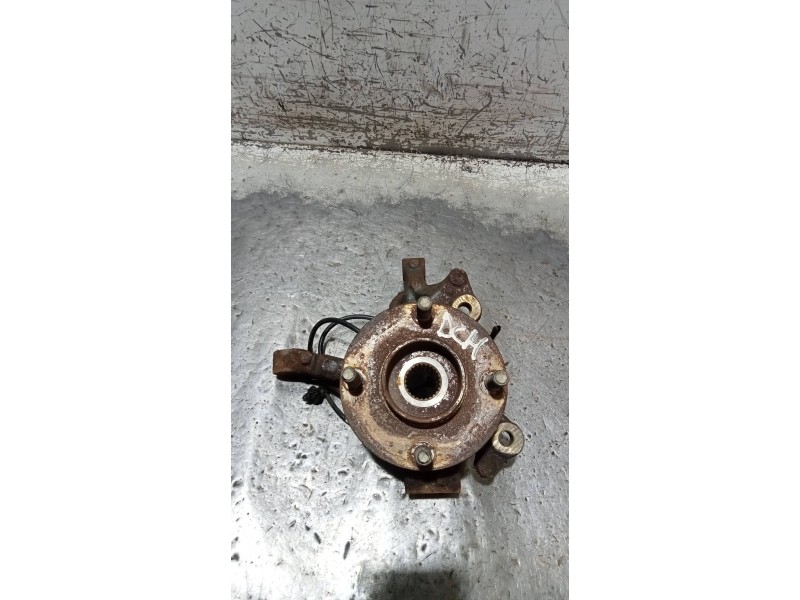 Recambio de mangueta delantera derecha para ford fiesta (ccn) trend referencia OEM IAM AY1C3K170BA  