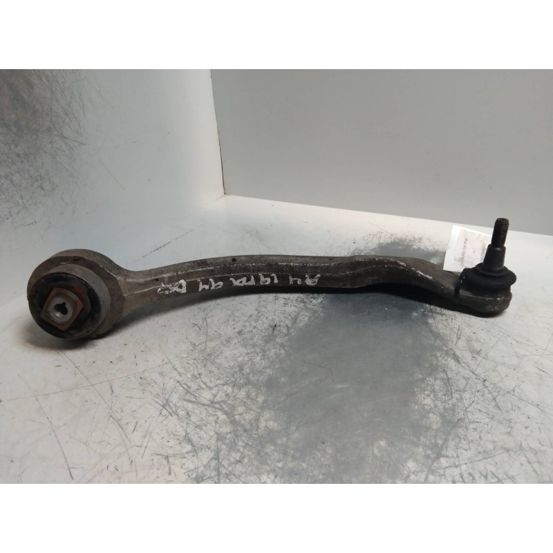 Recambio de brazo suspension inferior delantero derecho para audi a4 berlina (b5) 1.9 tdi referencia OEM IAM 4D0407696J  