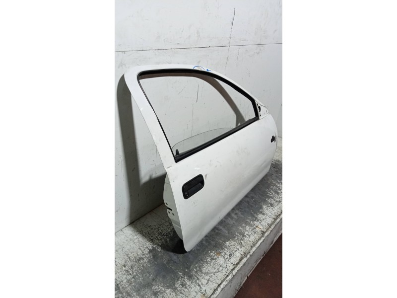 Recambio de puerta delantera derecha para opel corsa b swing referencia OEM IAM   3P