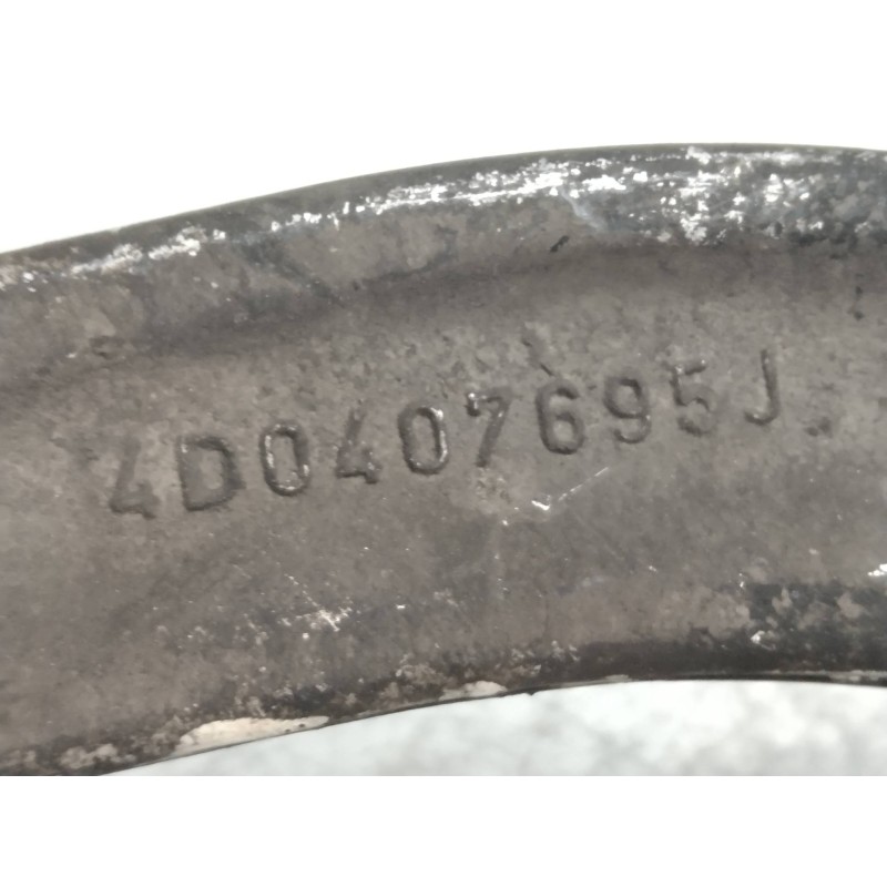 Recambio de brazo suspension inferior delantero izquierdo para audi a4 avant (b5) 1.8 20v turbo referencia OEM IAM 4D0407695J  