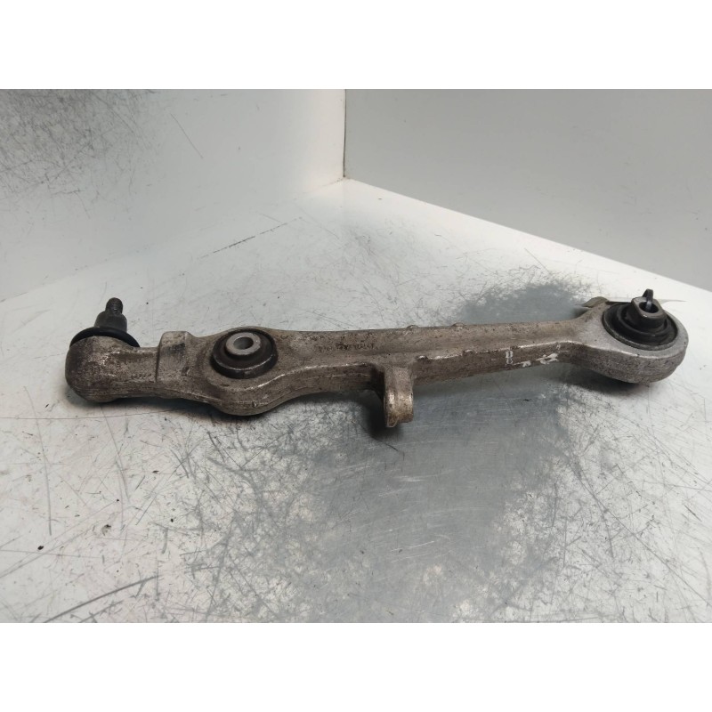 Recambio de brazo suspension inferior delantero derecho para audi a4 berlina (b5) 1.9 tdi referencia OEM IAM 4D0407155L  