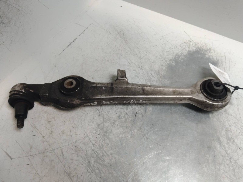 Recambio de brazo suspension inferior delantero derecho para audi a4 berlina (b5) 1.9 tdi referencia OEM IAM   