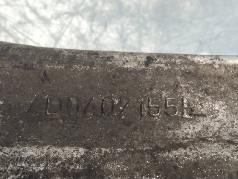 Recambio de brazo suspension inferior delantero izquierdo para audi a4 avant (b5) 1.9 tdi referencia OEM IAM 4D0407155L  