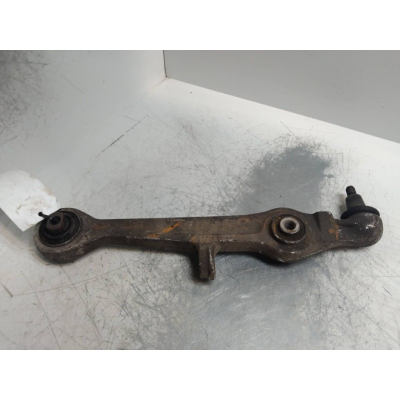 Recambio de brazo suspension inferior delantero derecho para audi a4 berlina (b5) 1.9 tdi referencia OEM IAM 4D0407155J  