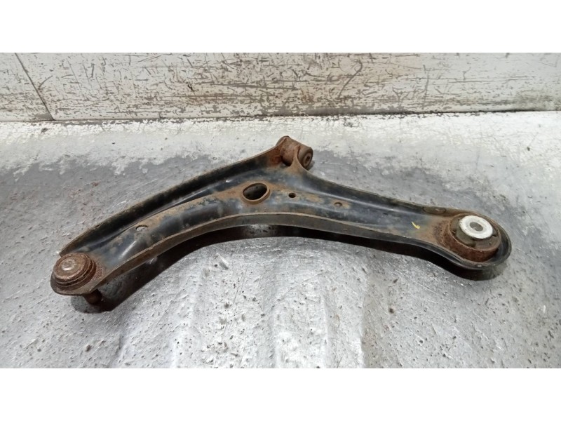 Recambio de brazo suspension inferior delantero derecho para ford fiesta (ccn) trend referencia OEM IAM   