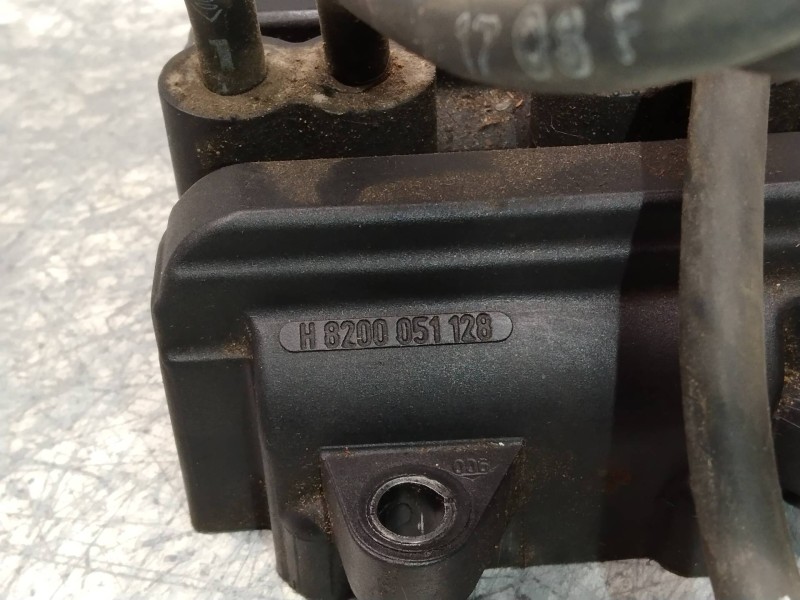 Recambio de bobina encendido para renault kangoo (f/kc0) rt 4+2 referencia OEM IAM 8200084401 H8200051128 