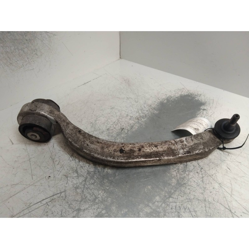 Recambio de brazo suspension inferior delantero izquierdo para audi a4 berlina (8e) 2.5 v6 24v tdi cat (aym) referencia OEM IAM 