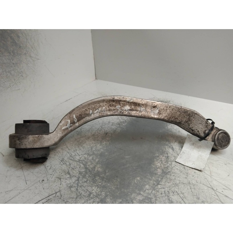 Recambio de brazo suspension inferior delantero izquierdo para audi a4 berlina (8e) 2.5 v6 24v tdi cat (aym) referencia OEM IAM 