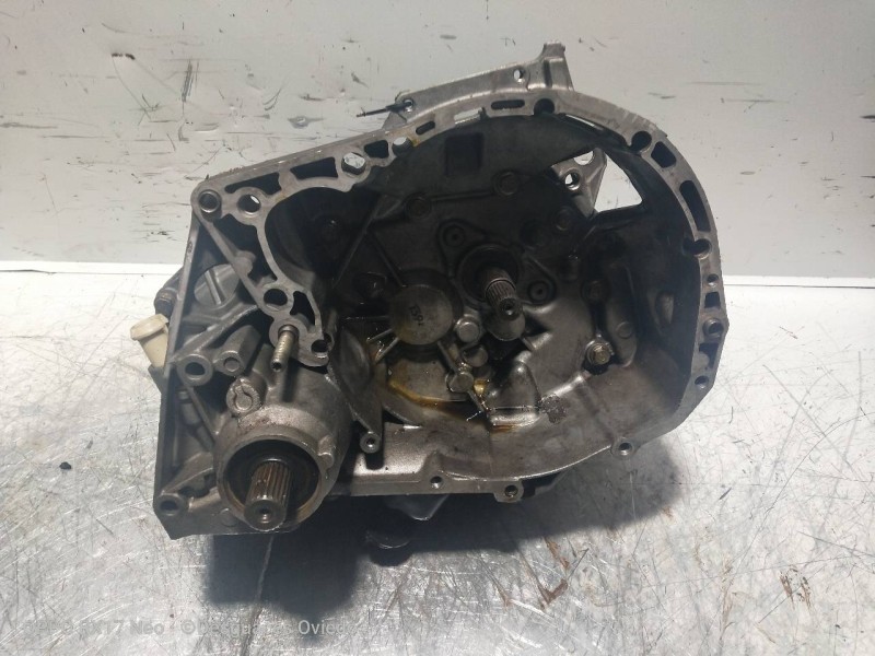 Recambio de caja cambios para renault clio i fase i+ii (b/c57) 1.9 d rn referencia OEM IAM JB1153 S036428 