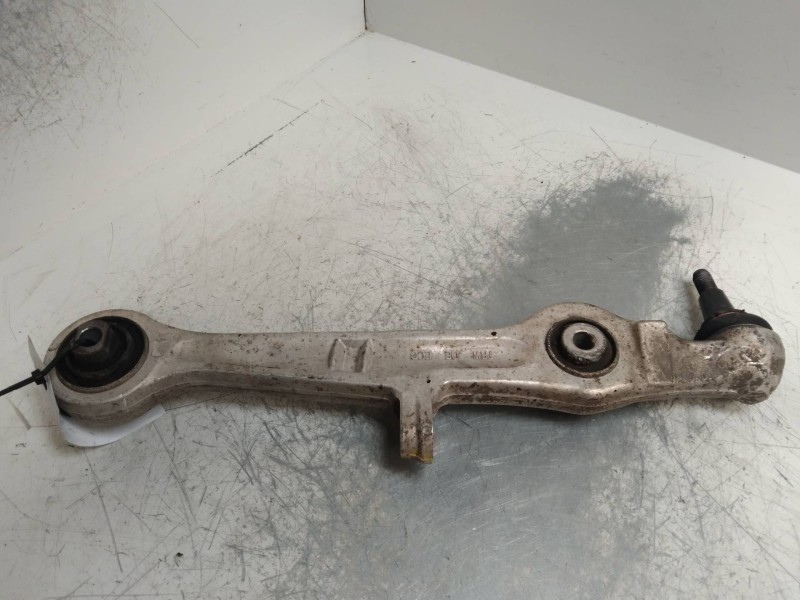 Recambio de brazo suspension inferior delantero derecho para audi a4 berlina (8e) 2.0 tdi 16v (103kw) referencia OEM IAM 8E04071