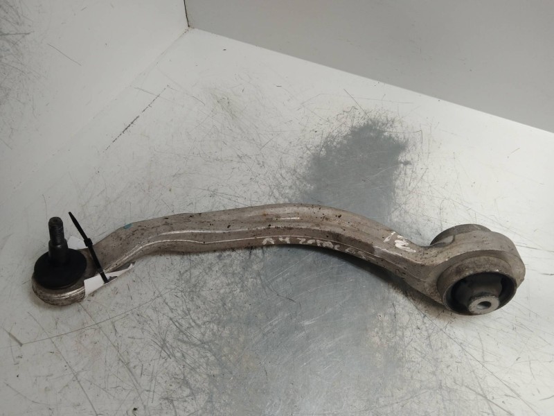 Recambio de brazo suspension inferior delantero izquierdo para audi a4 berlina (8e) 2.0 tdi 16v (103kw) referencia OEM IAM 8E040