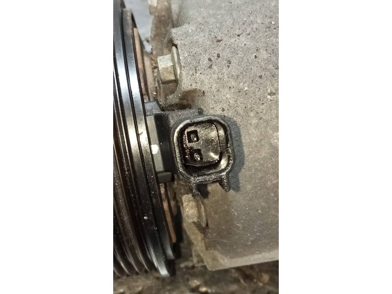Recambio de compresor aire acondicionado para ford fiesta (ccn) trend referencia OEM IAM AV1119D629AC  