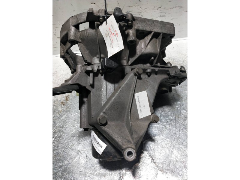Recambio de caja cambios para renault megane i berlina hatchback (ba0) 1.9 diesel referencia OEM IAM JB1962 S011910 