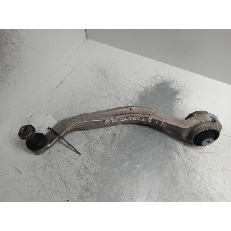 Recambio de brazo suspension inferior delantero izquierdo para audi a4 berlina (8e) referencia OEM IAM 8E0407693AA  