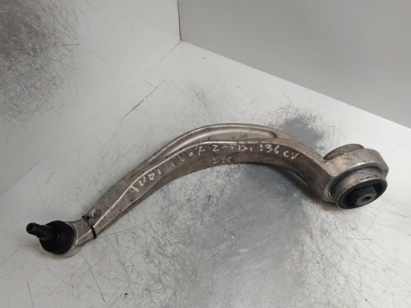 Recambio de brazo suspension inferior delantero derecho para audi a4 ber. (b8) s line sportpaket / plus referencia OEM IAM 8K040