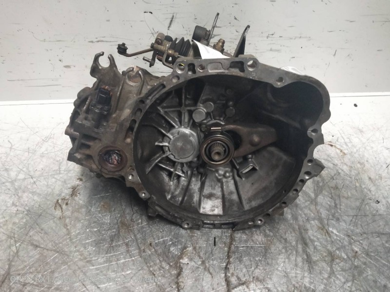 Recambio de caja cambios para toyota avensis berlina (t 22) 2.0 turbodiesel cat referencia OEM IAM 90103181  