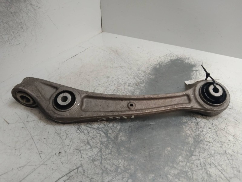 Recambio de brazo suspension superior delantero izquierdo para audi a4 avant (8k5) (2008) 2.0 16v tdi referencia OEM IAM 8K04071