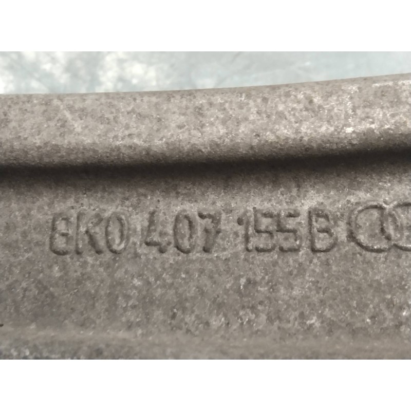 Recambio de brazo suspension superior delantero izquierdo para audi a4 avant (8k5) (2008) 2.0 16v tdi referencia OEM IAM 8K04071