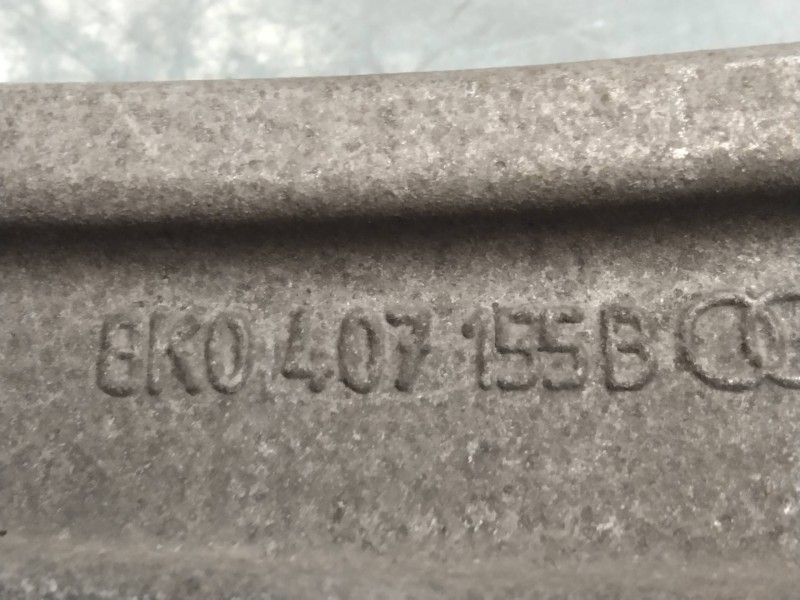 Recambio de brazo suspension superior delantero izquierdo para audi a4 avant (8k5) (2008) 2.0 16v tdi referencia OEM IAM 8K04071