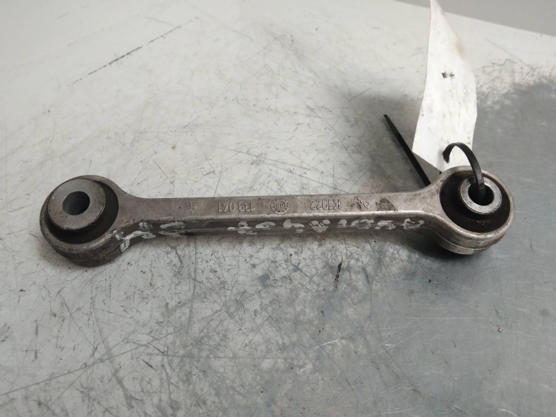 Recambio de tirante delantero derecho para audi a4 ber. (b8) básico referencia OEM IAM 8K0411317C  