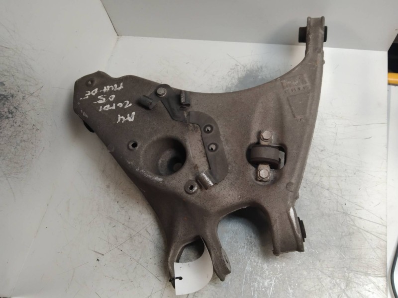 Recambio de brazo suspension inferior trasero derecho para audi a4 berlina (8e) referencia OEM IAM 03437381  