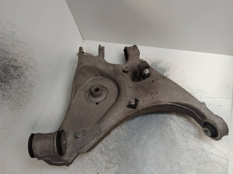 Recambio de brazo suspension inferior trasero derecho para audi a4 berlina (8e) referencia OEM IAM 03437381  