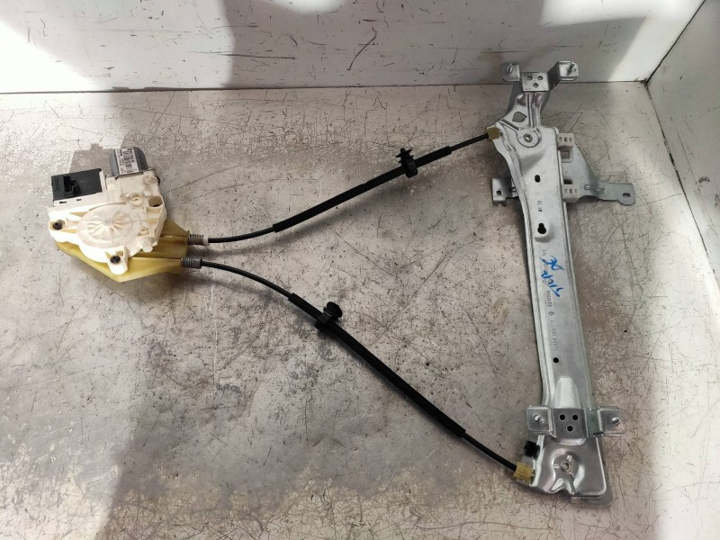 Recambio de elevalunas trasero derecho para renault megane iii berlina 5 p style referencia OEM IAM 827306548R 966863200 9168292