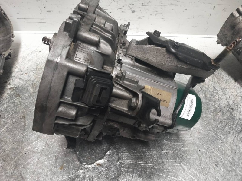 Recambio de caja cambios para renault megane i berlina hatchback (ba0) 2.0 cat referencia OEM IAM JB3143 C004398 