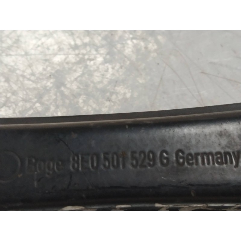 Recambio de tirante trasero derecho para audi a4 berlina (8e) 2.5 v6 24v tdi referencia OEM IAM 8E0501529G  