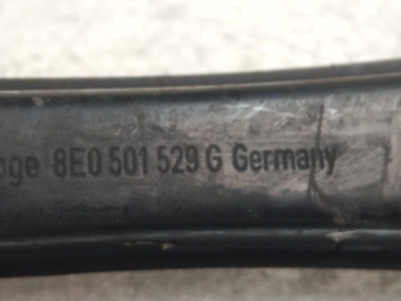 Recambio de tirante trasero izquierdo para audi a4 berlina (8e) 2.5 v6 24v tdi referencia OEM IAM 8E0501529G  