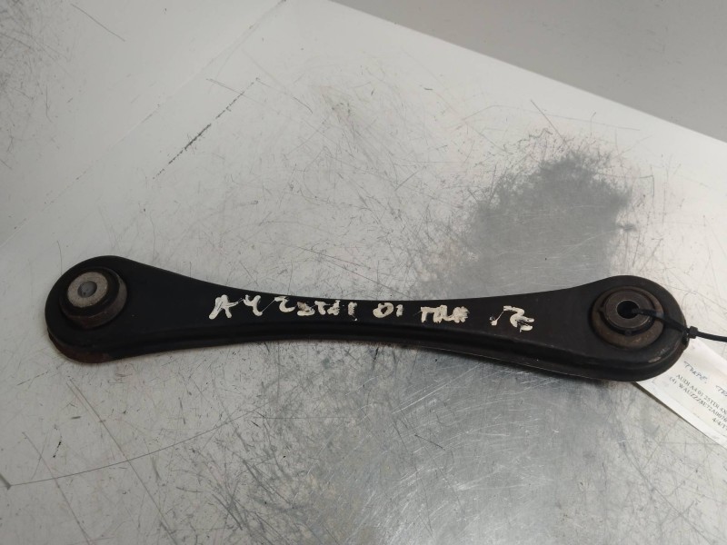 Recambio de tirante trasero izquierdo para audi a4 berlina (8e) 2.5 v6 24v tdi referencia OEM IAM   