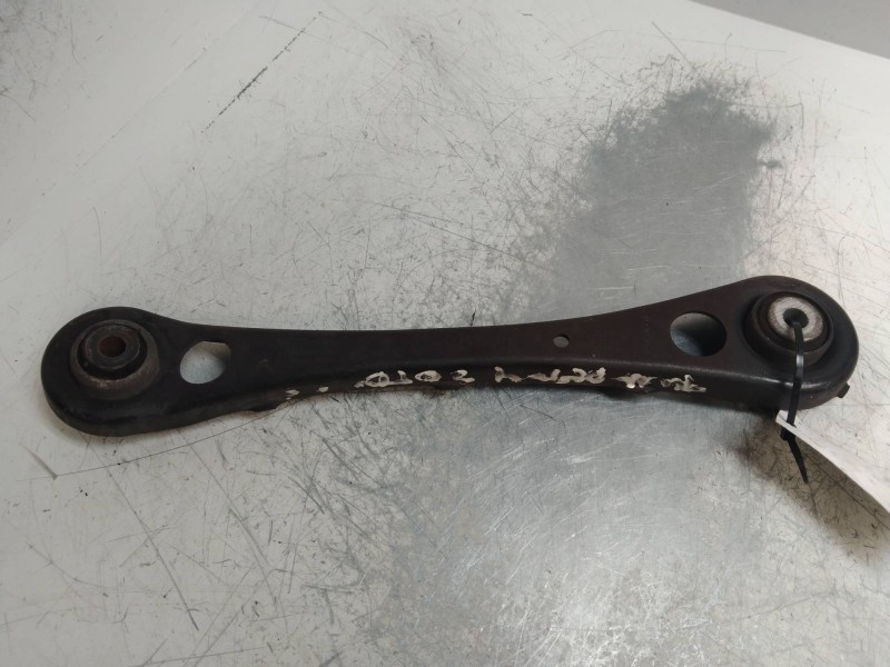 Recambio de tirante trasero derecho para audi a4 avant (8e) 2.0 tdi referencia OEM IAM 8E0501529K  