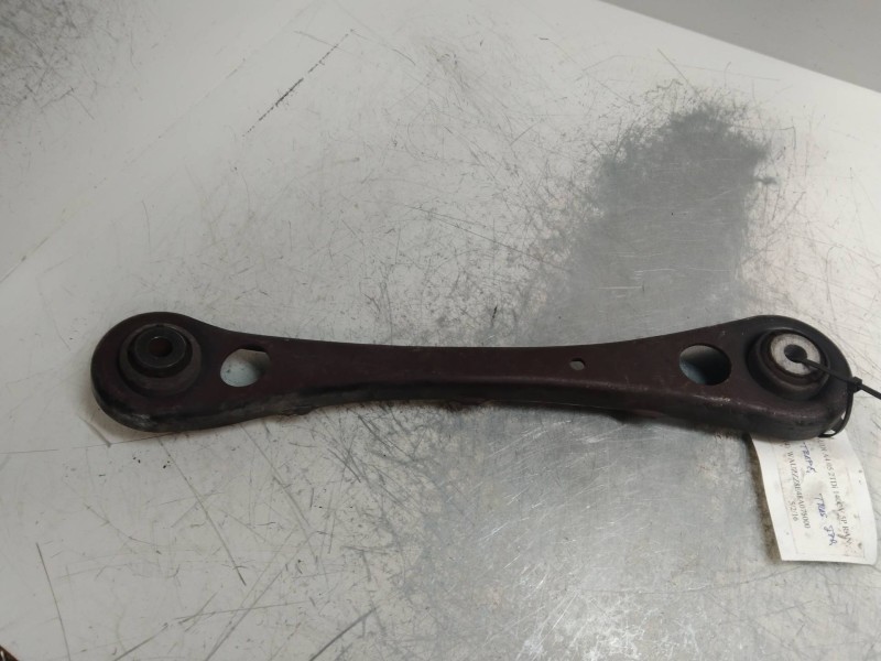 Recambio de tirante trasero izquierdo para audi a4 avant (8e) 2.0 tdi referencia OEM IAM   