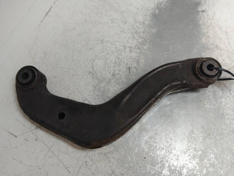 Recambio de tirante trasero izquierdo para audi a4 avant (8e) 2.0 tdi referencia OEM IAM   