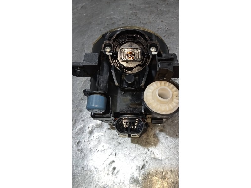 Recambio de faro antiniebla derecho para ford mustang basis referencia OEM IAM E3B515B243AA  