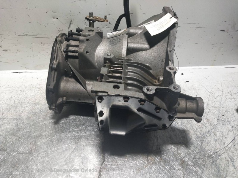 Recambio de caja cambios para chrysler voyager (rg) 2.4 se referencia OEM IAM P04800930AA K93034805280 