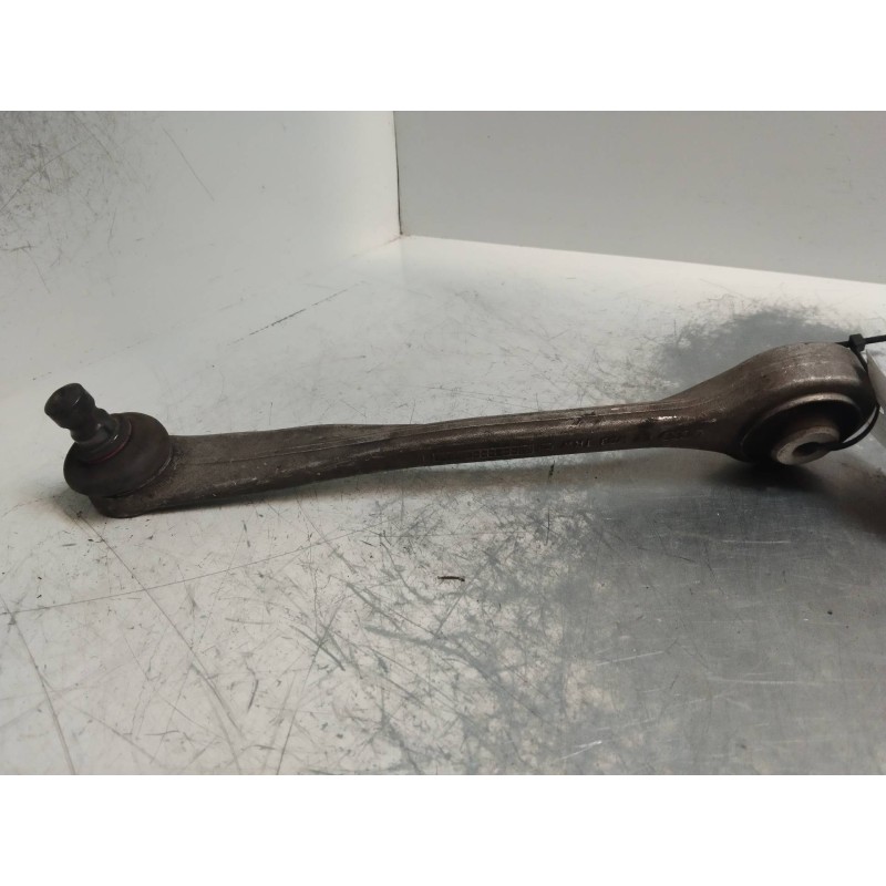 Recambio de brazo suspension superior delantero izquierdo para audi a4 ber. (b8) básico referencia OEM IAM   