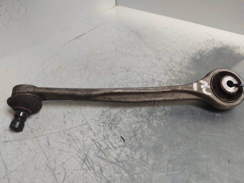 Recambio de brazo suspension superior delantero izquierdo para audi a4 ber. (b8) básico referencia OEM IAM   
