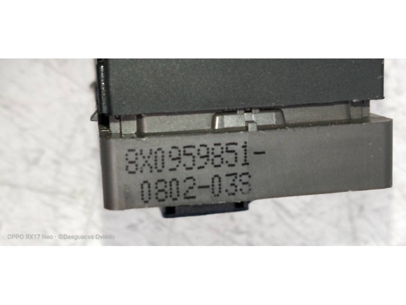 Recambio de mando elevalunas delantero izquierdo para audi a1 sportback (8xa) ambition referencia OEM IAM 8X0959851  