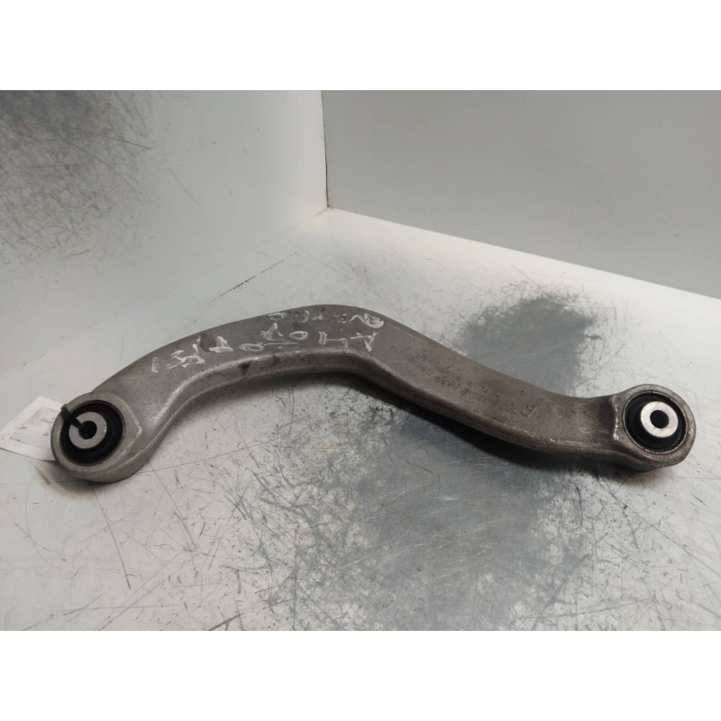 Recambio de brazo suspension superior trasero derecho para audi a4 avant (8k5) (2008) básico referencia OEM IAM 8K0505324H  