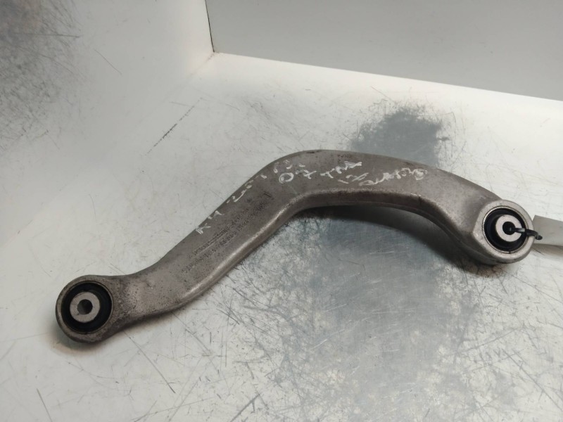 Recambio de brazo suspension superior trasero izquierdo para audi a4 avant (8k5) (2008) básico referencia OEM IAM 8K0505323H  