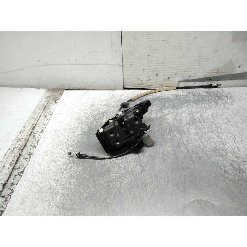 Recambio de motor cierre centralizado trasero izquierdo para ford focus lim. (cb4) trend referencia OEM IAM 4M5AR26413BE  5P