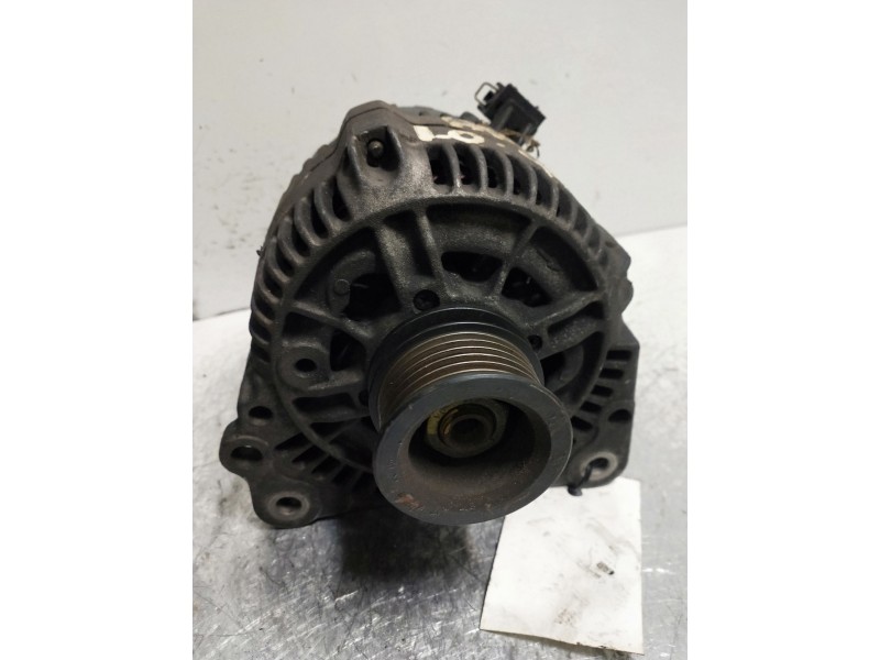 Recambio de alternador para seat arosa (6h1) select referencia OEM IAM 0123310019  
