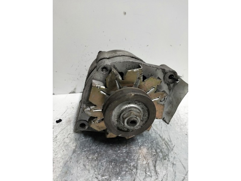Recambio de alternador para seat 131 2.5 d referencia OEM IAM   