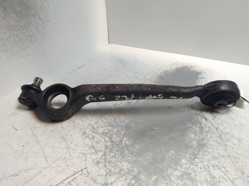 Recambio de brazo suspension inferior delantero derecho para audi a6 berlina (c4) 2.3 referencia OEM IAM   