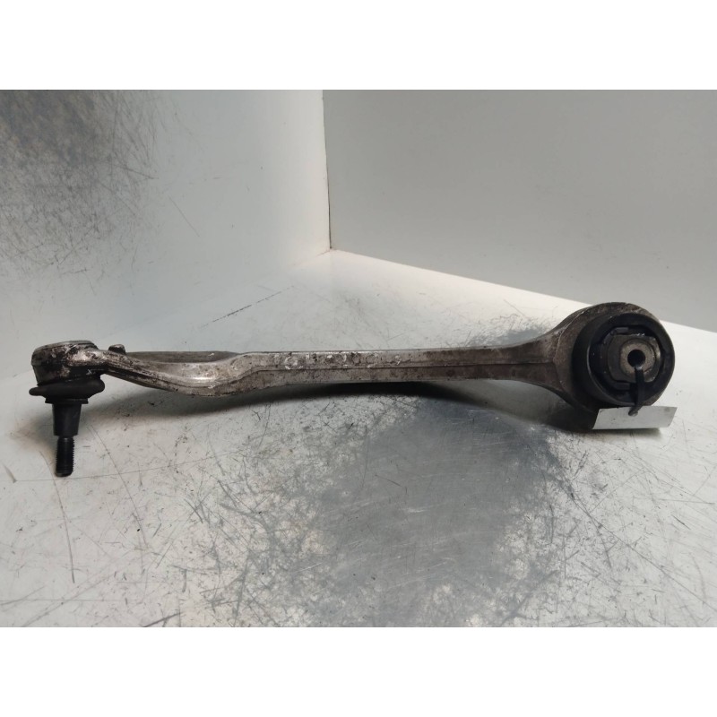 Recambio de brazo suspension inferior delantero derecho para audi a6 berlina (4b2) 2.5 tdi quattro referencia OEM IAM   