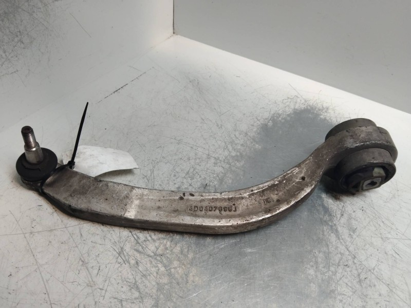Recambio de brazo suspension inferior delantero derecho para audi a6 berlina (4b2) 2.8 v6 30v referencia OEM IAM 4D0407696J  
