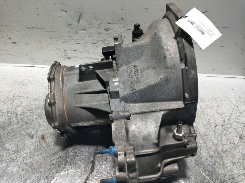 Recambio de caja cambios para ford fiesta berl./courier 1.8 diesel referencia OEM IAM 96WTVA F0F 6B22 